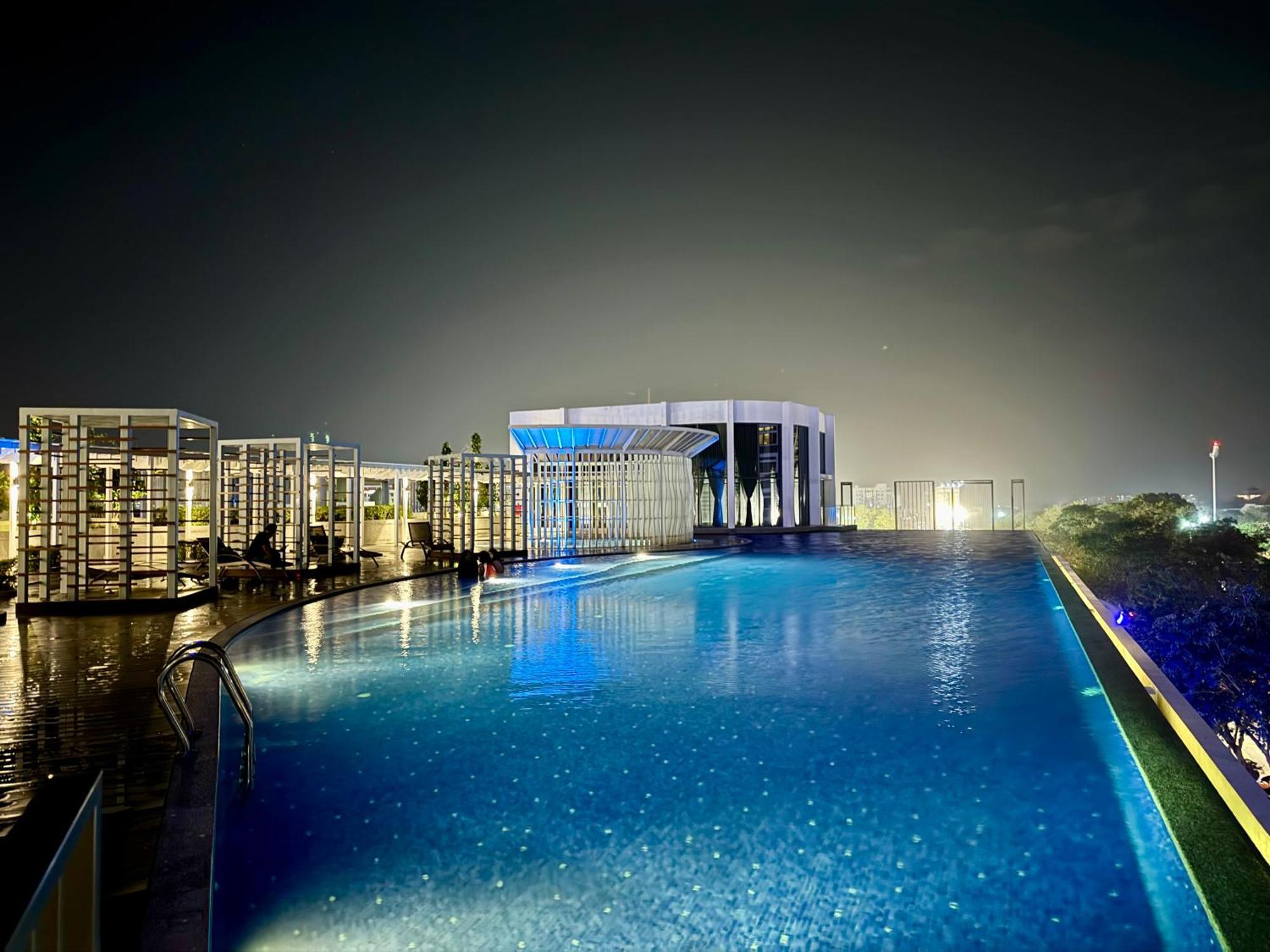Troika Residensi By Tara Sutra Sky Apartment